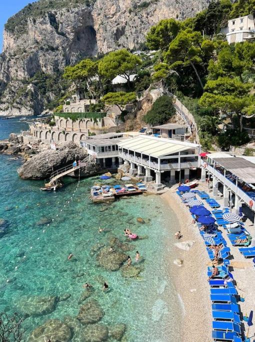 Exceptionnel Pieds Dans L'Eau Vila Capri Exterior foto