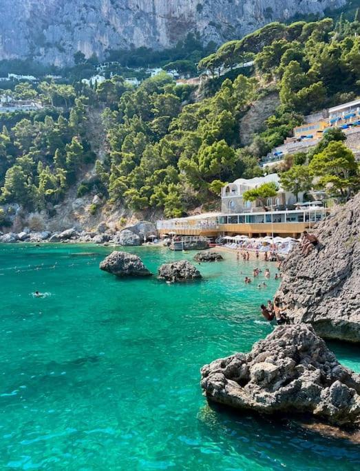 Exceptionnel Pieds Dans L'Eau Vila Capri Exterior foto